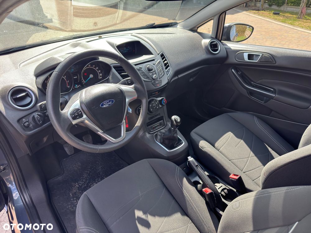Ford Fiesta - 20