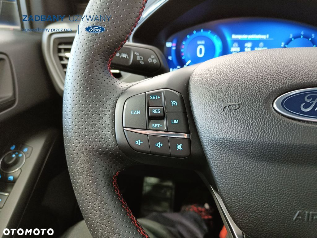 Ford Focus 1.0 EcoBoost ST-Line X - 19