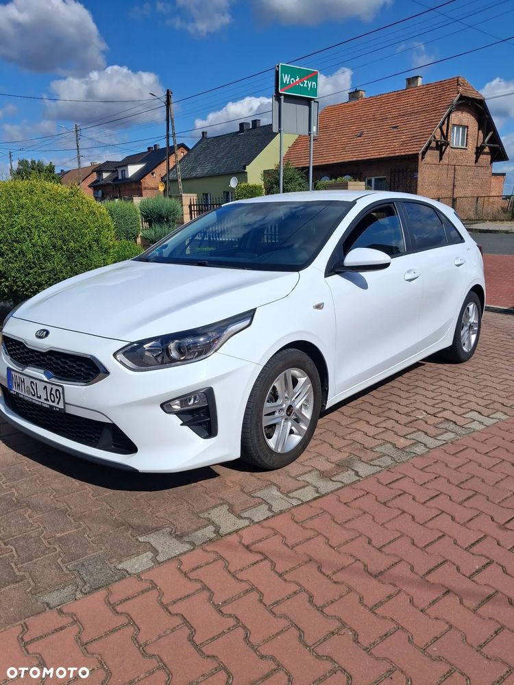 Kia Ceed - 1