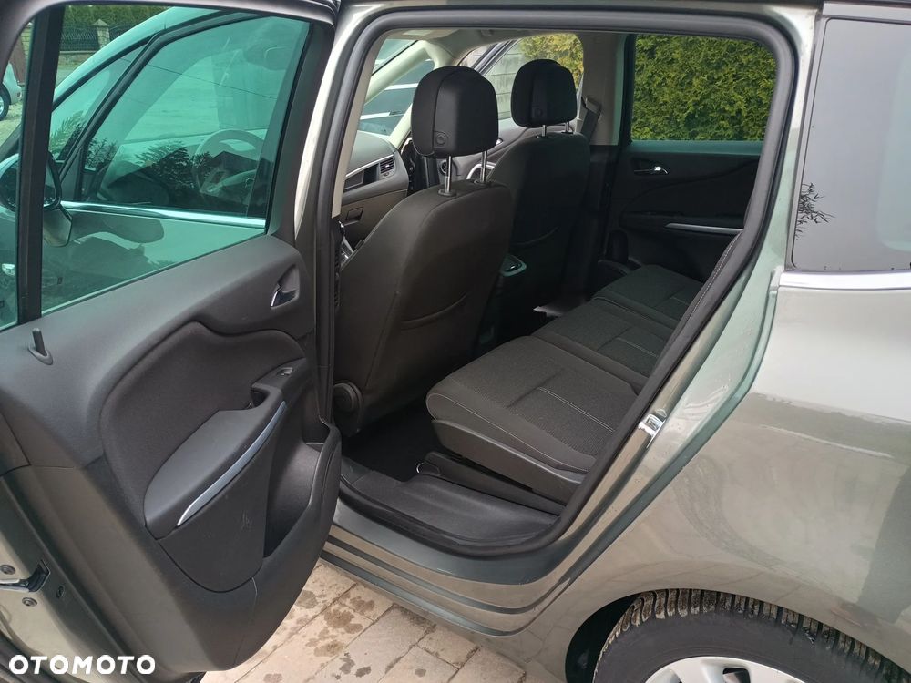 Opel Zafira 2.0 D (CDTI) Automatik Business Edition - 20