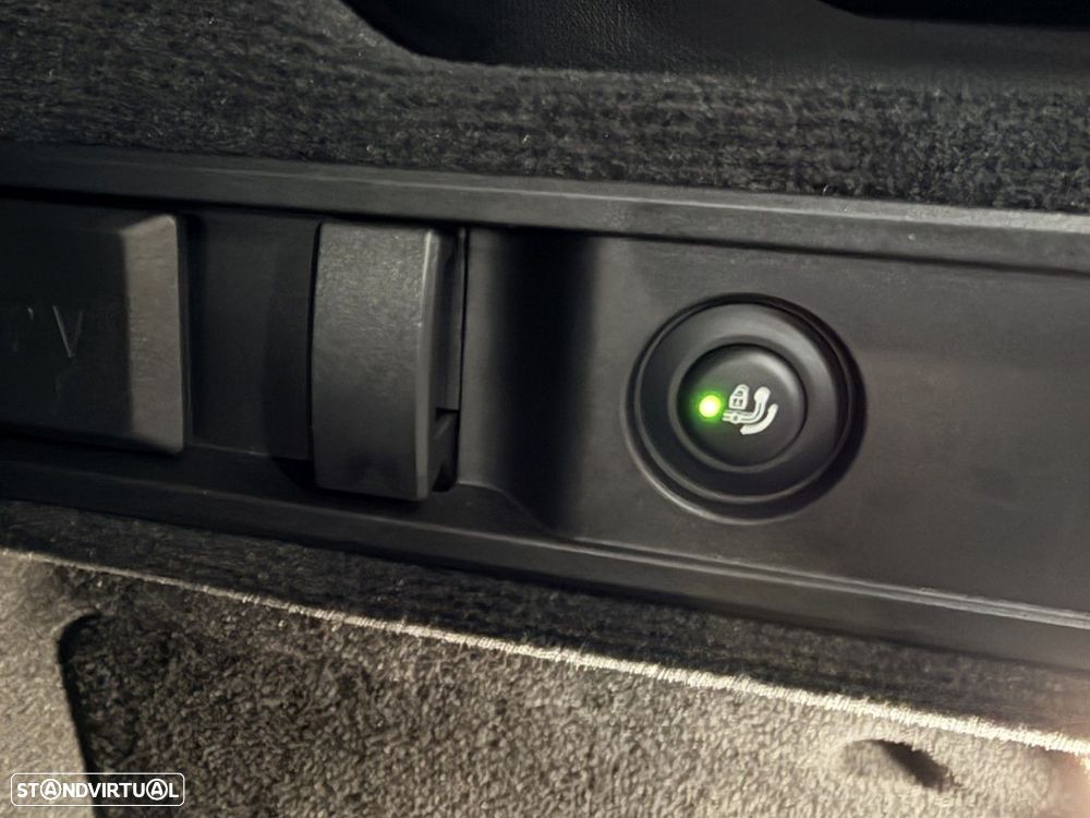 BMW 320 e Touring Pack M Auto - 26