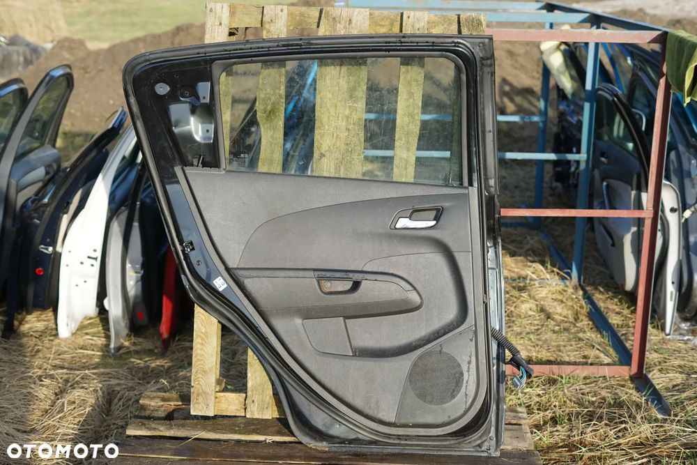 Drzwi tył tylne lewe Chevrolet Aveo T300 - 9