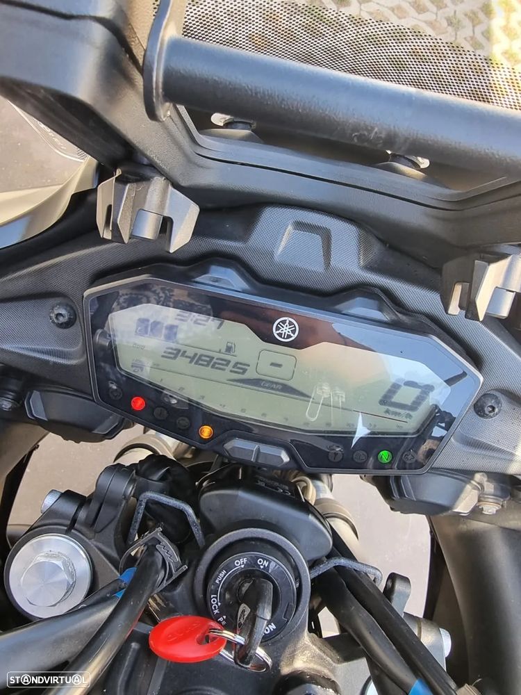 Yamaha MT-07 TRACER - 12
