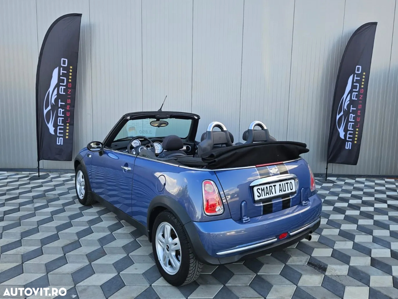 Mini ONE Cabrio Sidewalk - 4