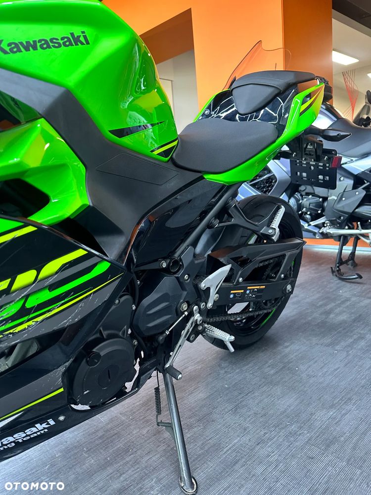 Kawasaki Ninja - 21
