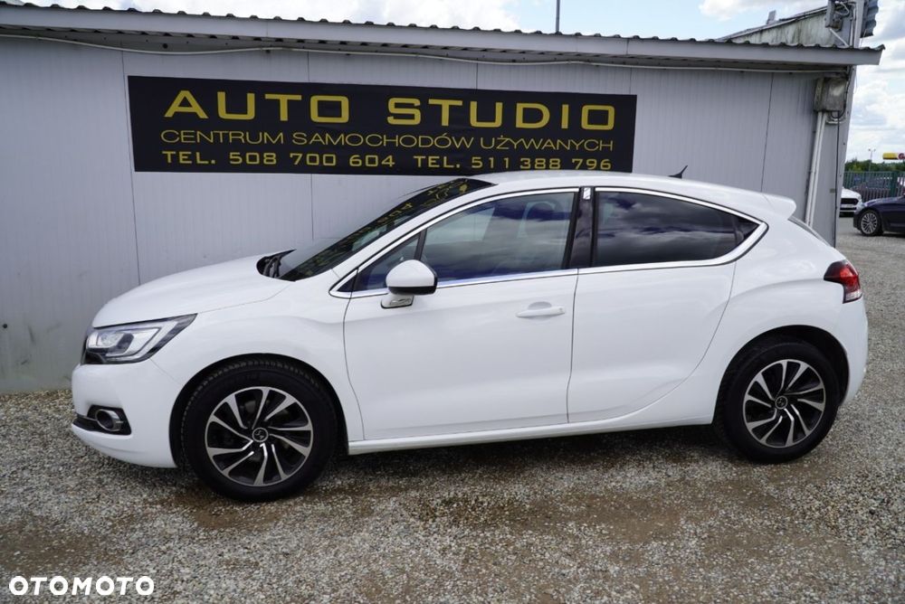 DS Automobiles DS 4 - 30