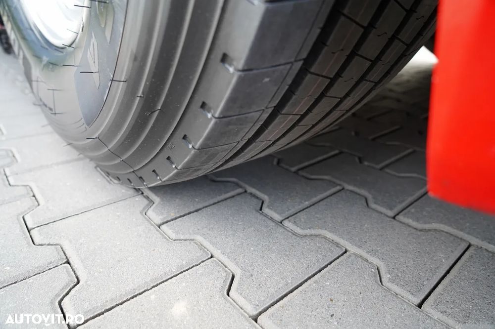 Scania S 580 / V8 / RETARDER / I-PARK COOL / FULL AIRMATIC / JANTE DIN ALIAJ / PIELE / ANVELOPE 100% / - 19