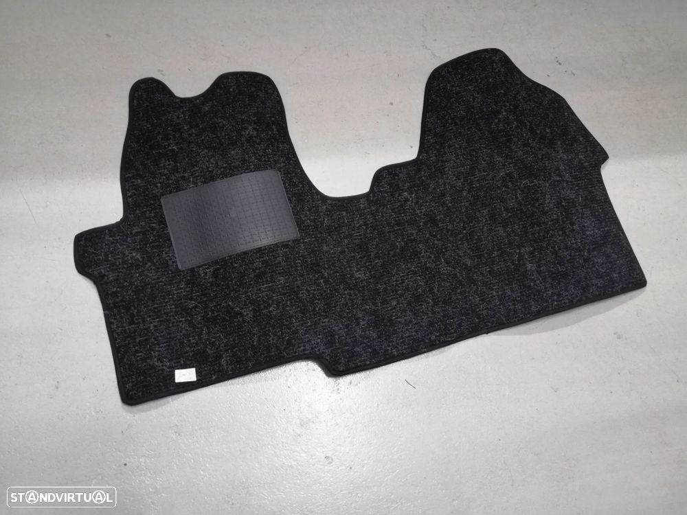 Tapete Carpete Citroen Jumpy Toyota Proace Peugeot Expert 2016 a 2024 - 1