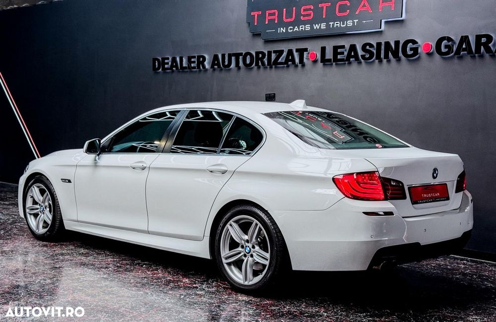 BMW Seria 5 520d Efficient Dynamics Edition - 10