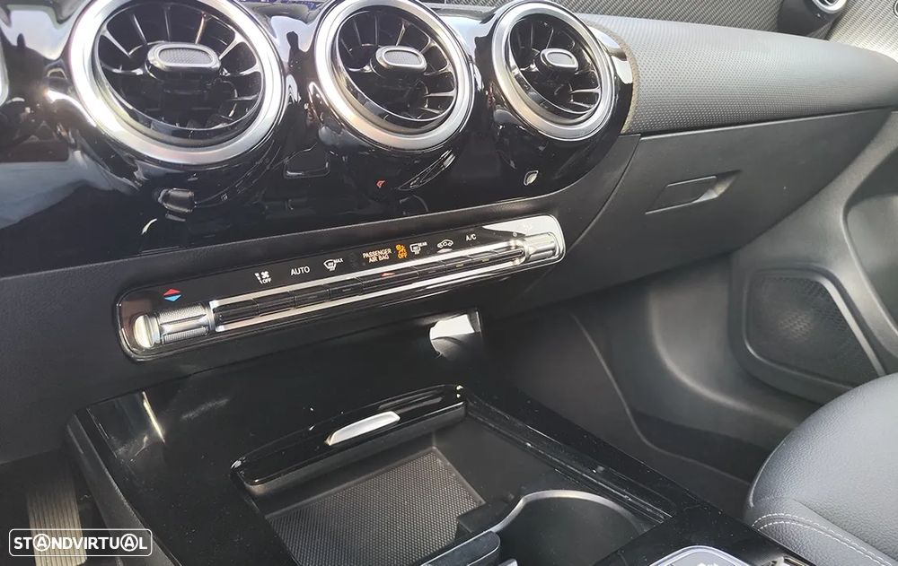 Mercedes-Benz A 200 Standard - 19