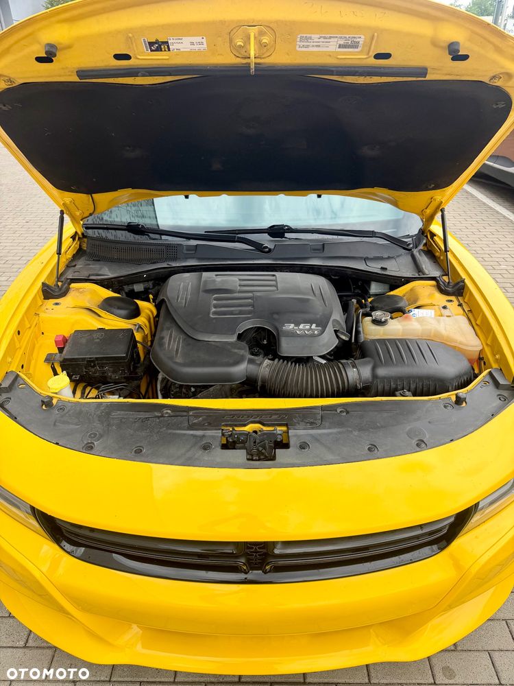 Dodge Charger - 32