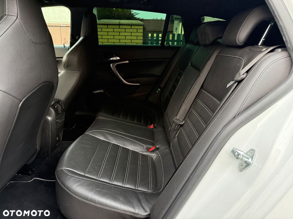 Opel Insignia 2.8 Turbo 4x4 OPC - 33