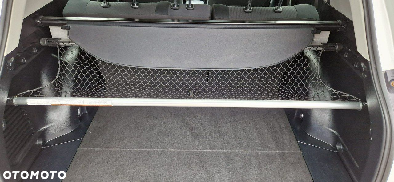 Toyota RAV4 - 9