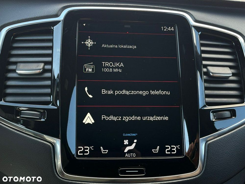 Volvo XC 90 - 29