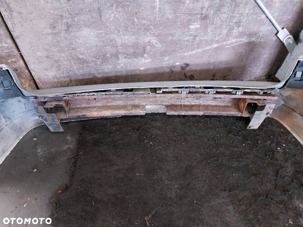 ZDERZAK TYŁ GALAXY MK1 FL LIFT LAKIER 12 - 2