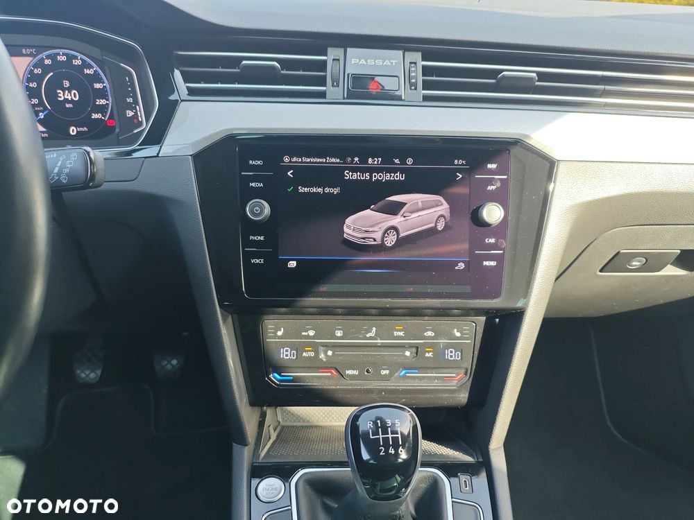 Volkswagen Passat 1.5 TSI EVO Business - 8