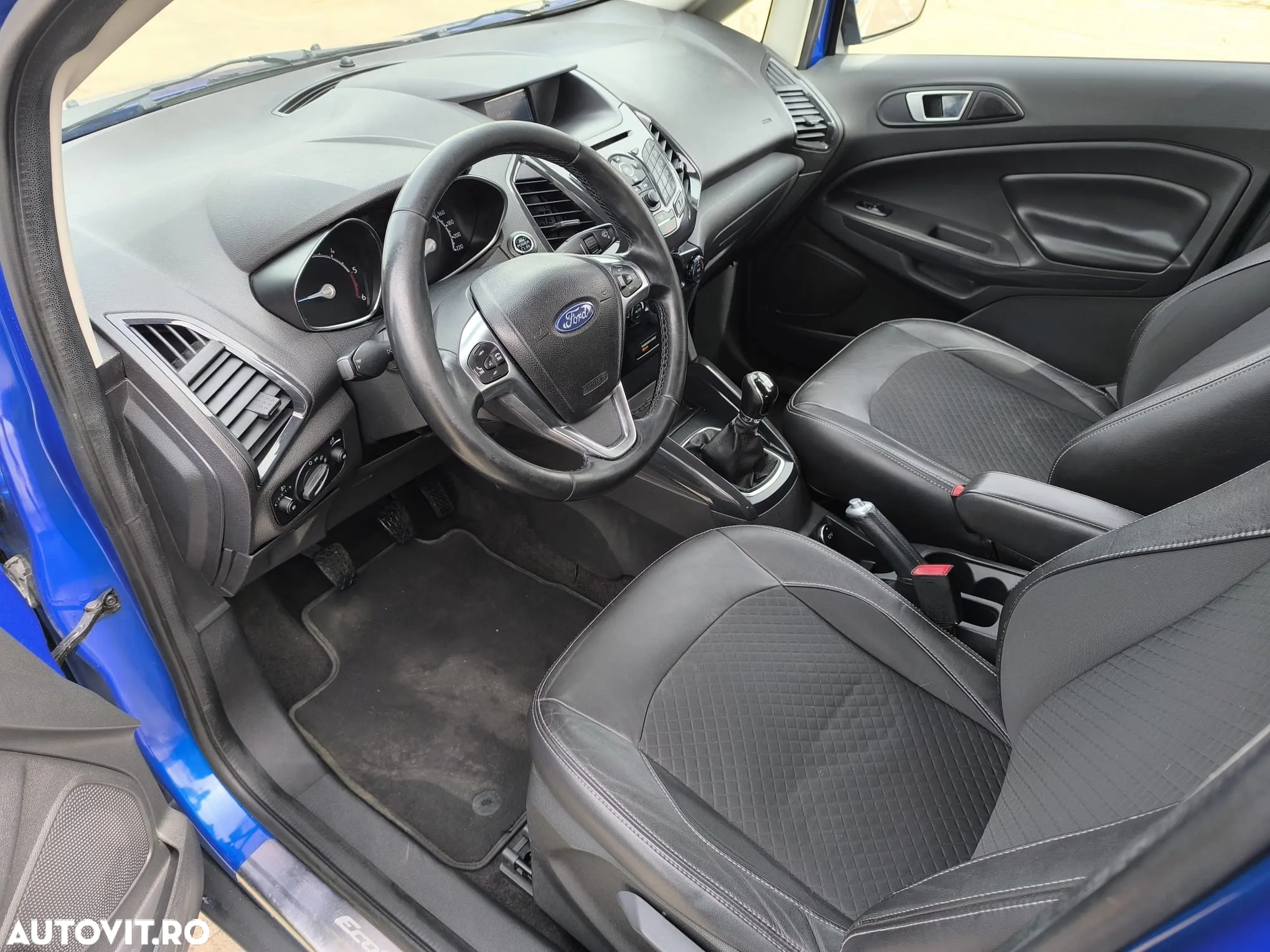 Ford EcoSport 1.5 TDCi Titanium - 16
