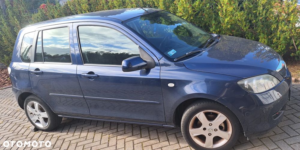 Mazda 2 - 5