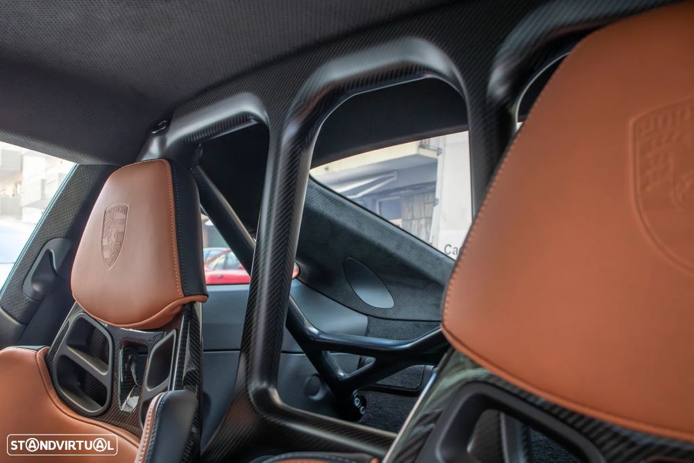 Porsche 911 (992) S/T - 16