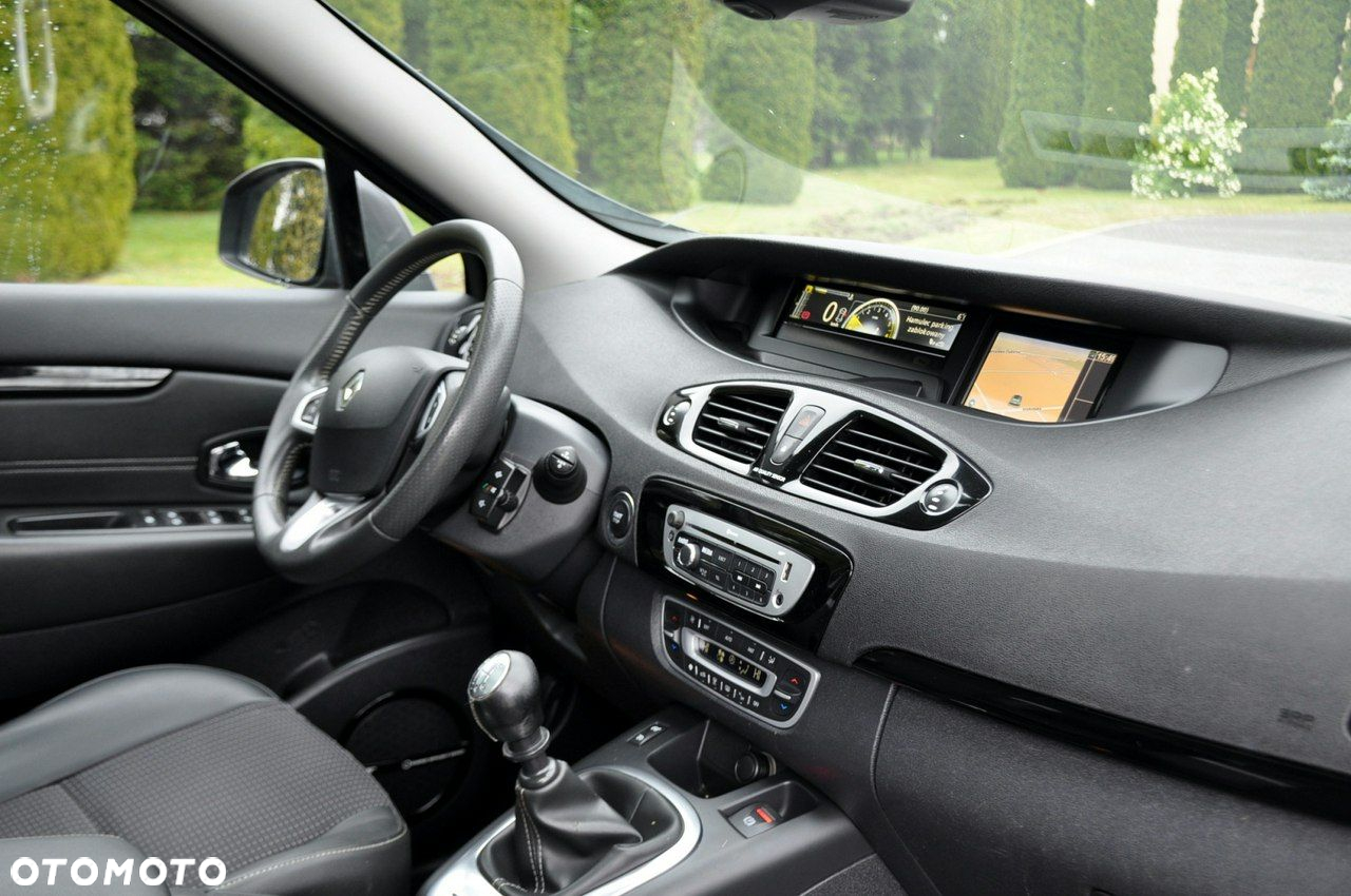 Renault Scenic - 18