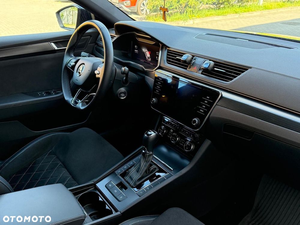 Skoda Superb 2.0 TSI Sportline DSG - 13