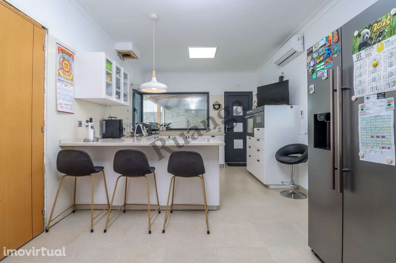 Excelente Moradia  para venda na Aldeia de Santo André - Grande imagem: 5/42