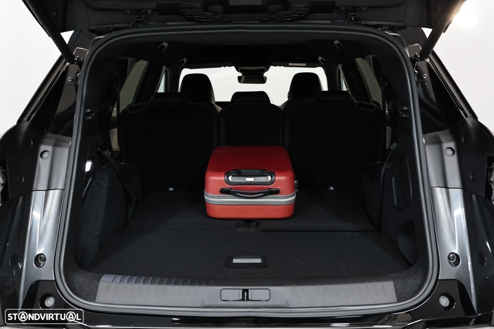 Peugeot E-5008 73 kWh GT - 27