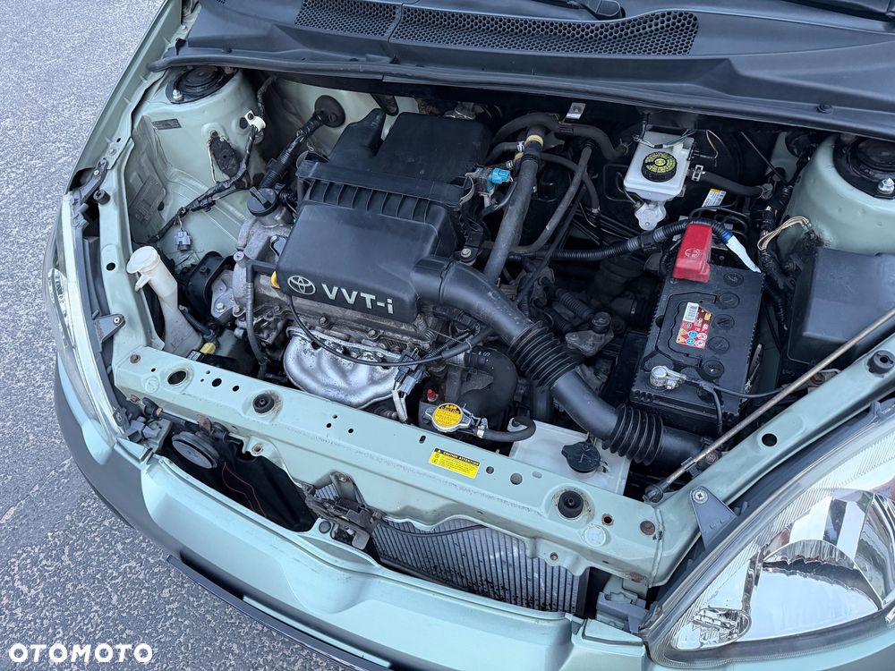 Toyota Yaris 1.0 Sol - 24