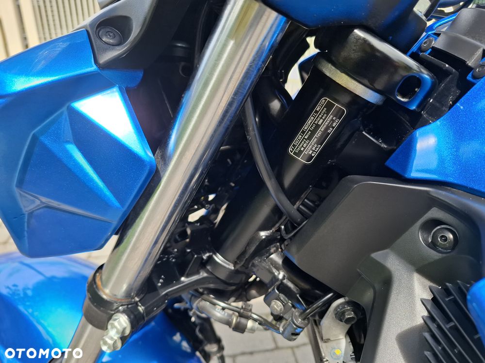 Suzuki GSX - 25