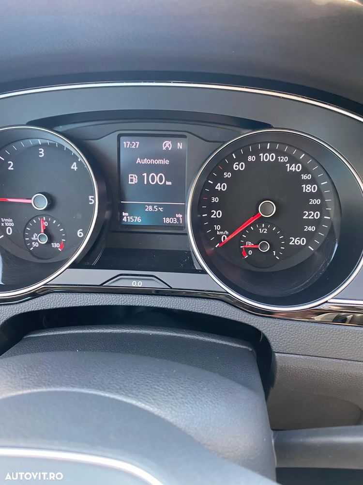 Volkswagen Passat Variant 2.0 TDI DSG Comfortline - 21