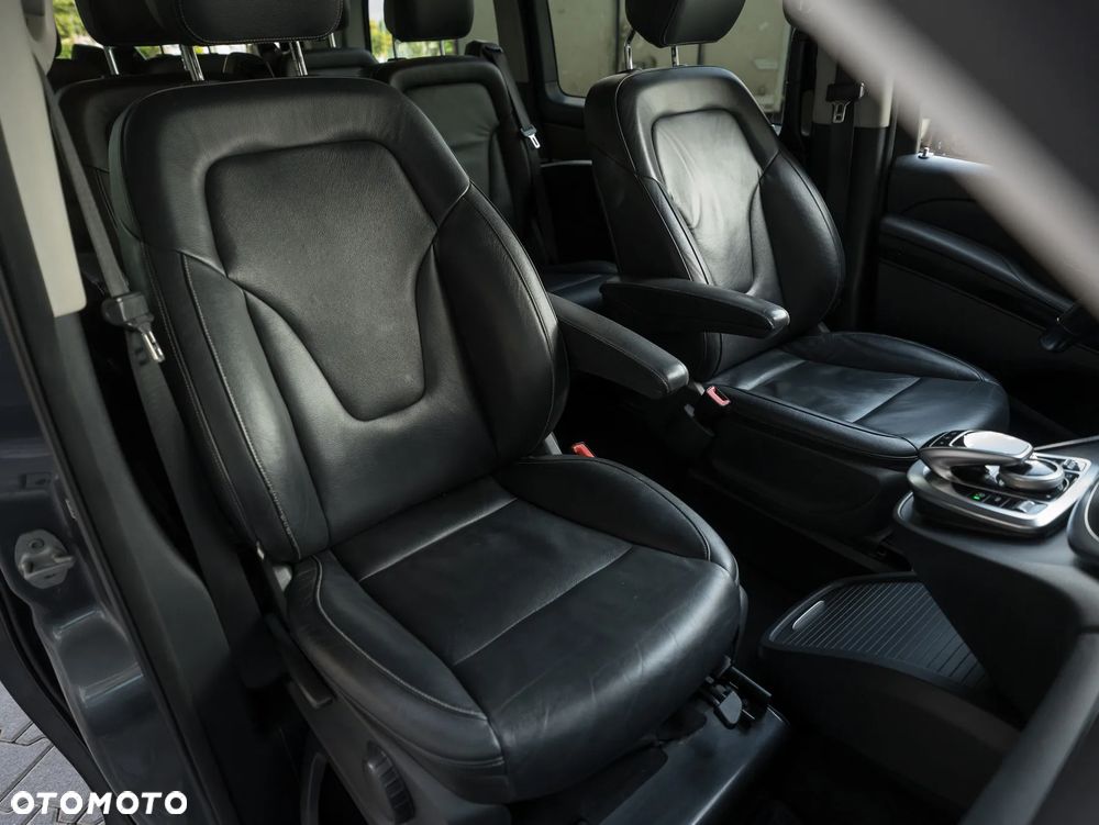 Mercedes-Benz Klasa V 250 (BlueTEC) d extralang 7G-TRONIC Avantgarde - 24