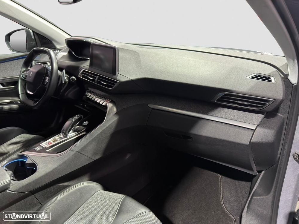 Peugeot 3008 1.2 PureTech Allure EAT8 - 9