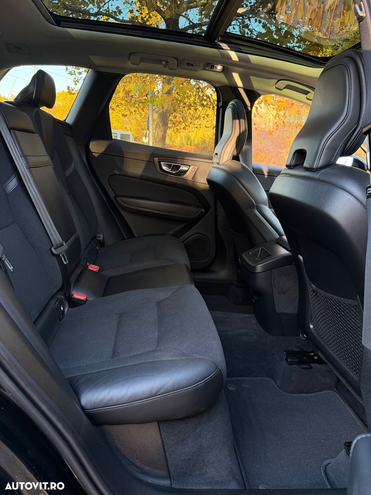 Volvo XC 60 B4 D Geartronic Momentum Pro - 21