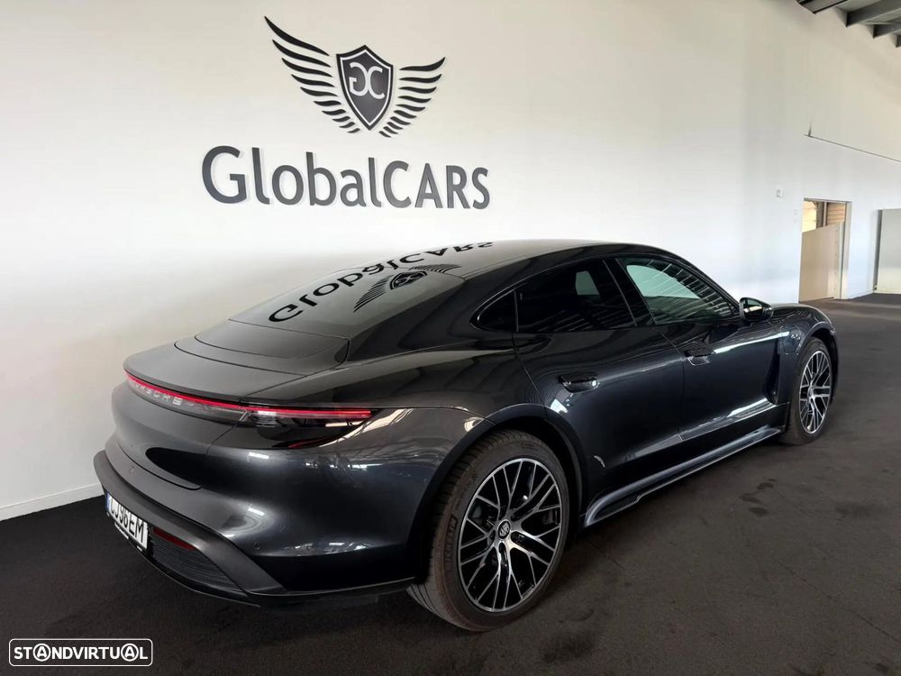 Porsche Taycan Bateria Performance Plus - 28