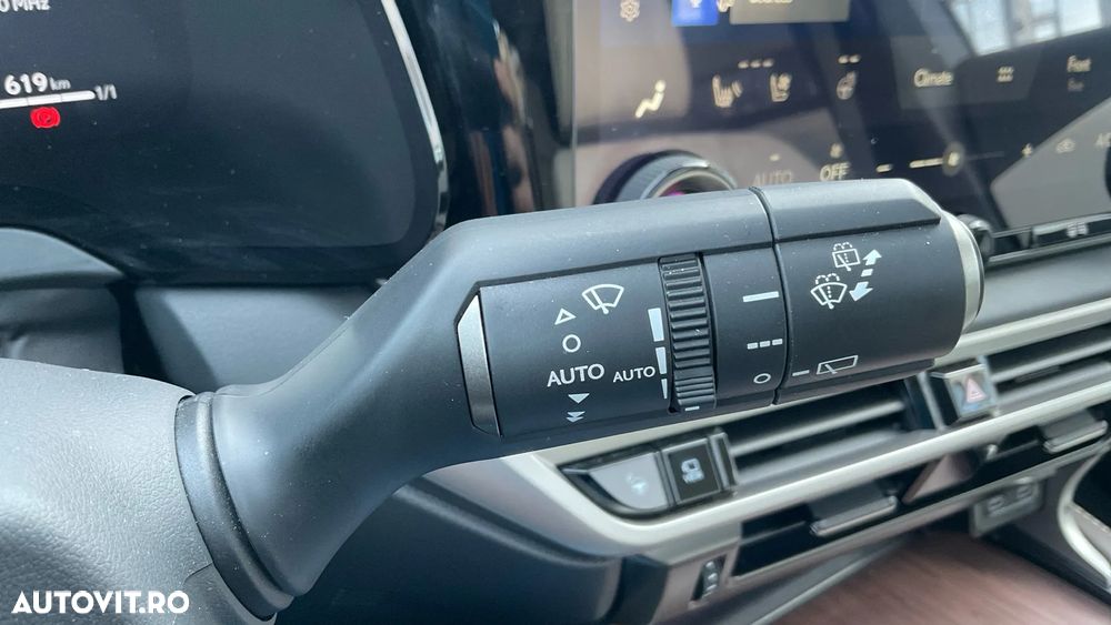 Lexus Seria RX 450h+ E-Four PHEV Luxury Mark Levinson - 39