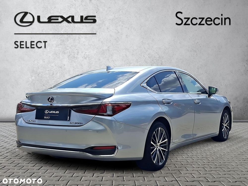 Lexus ES 300h Prestige - 5