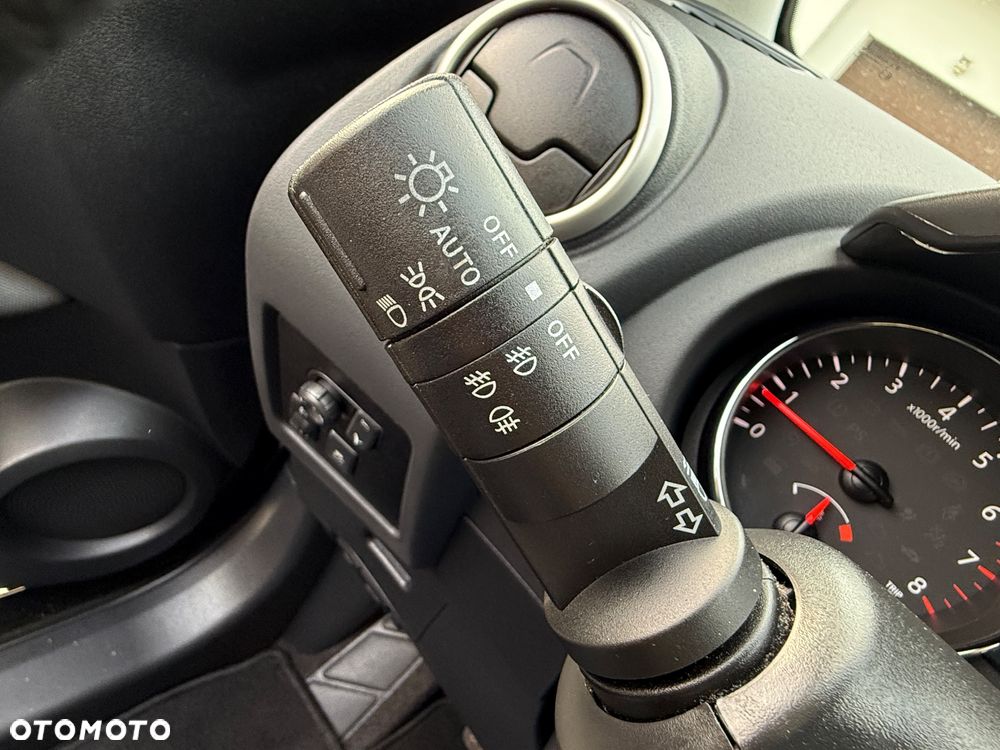 Nissan Qashqai+2 2.0 Tekna - 25