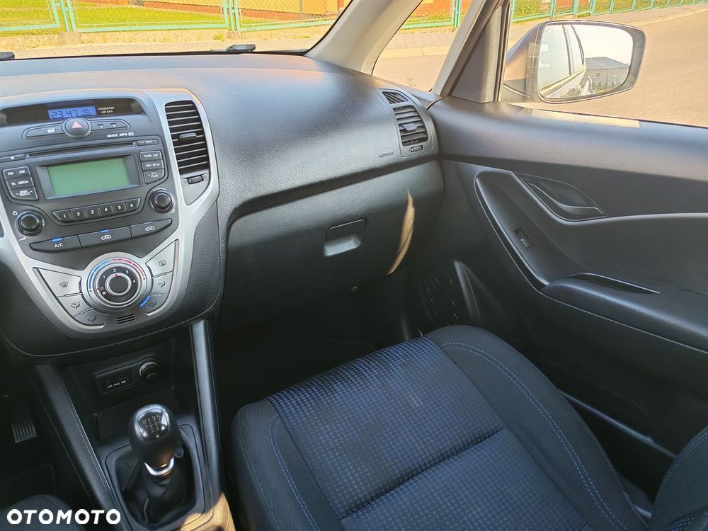 Hyundai ix20 1.4 blue Comfort - 15