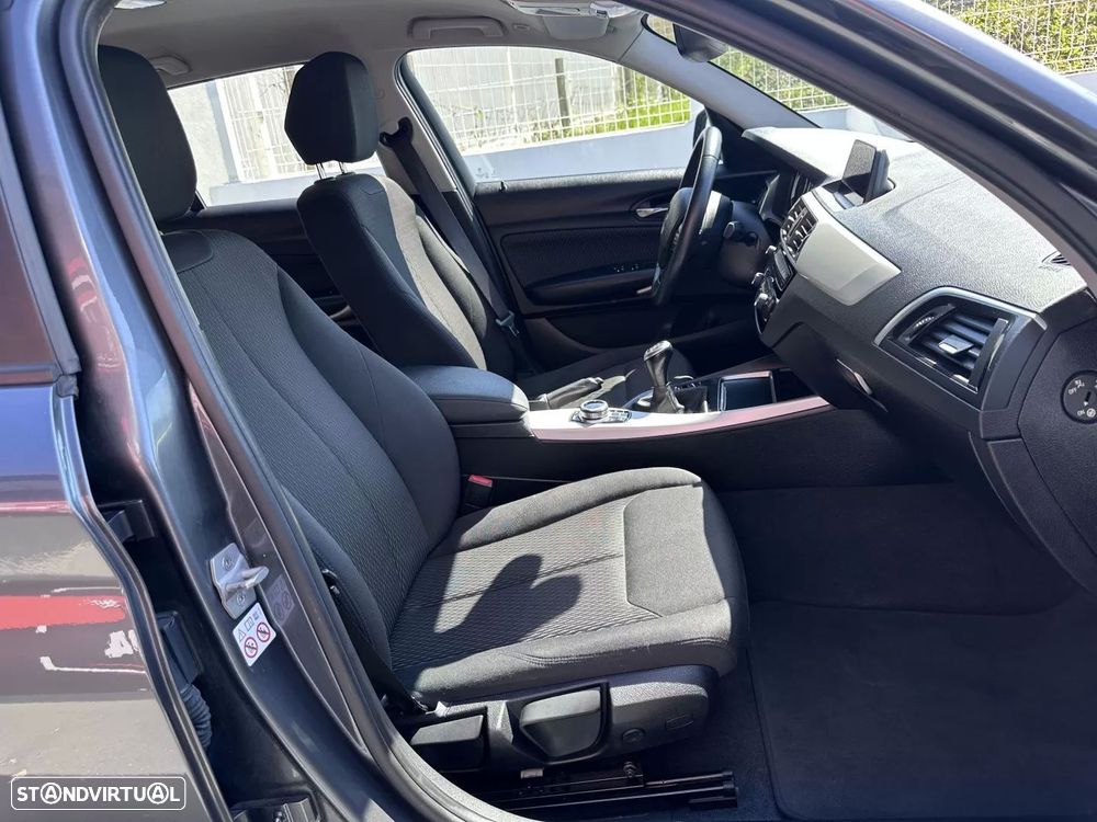 BMW 116 d Sport Line - 39