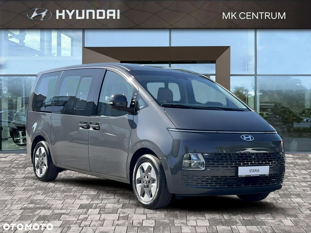 Hyundai Staria - 7