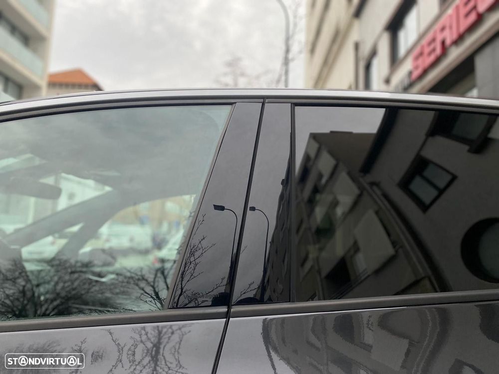 VW ID.3 Pro Performance - 12