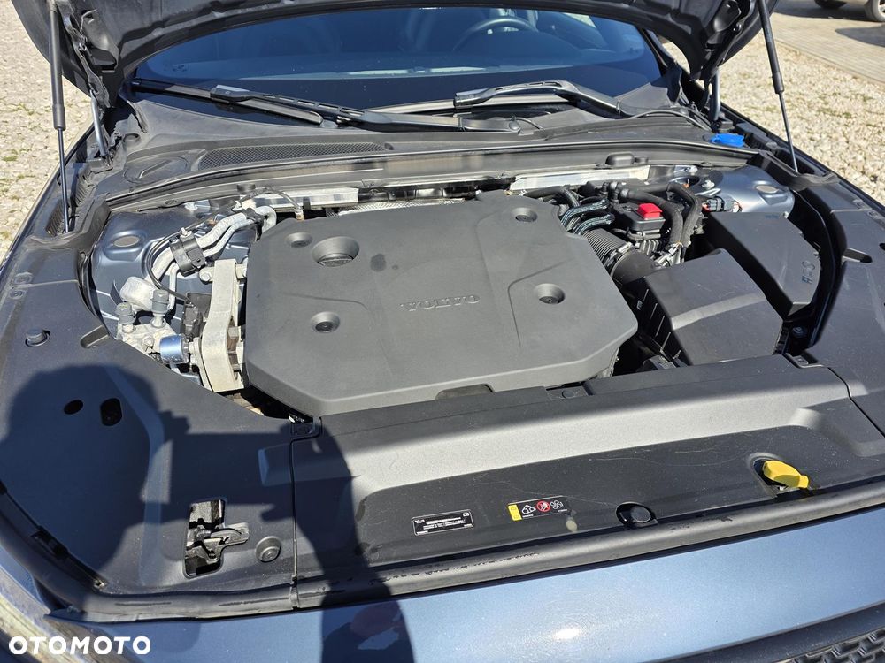 Volvo V90 D4 Geartronic R Design - 34