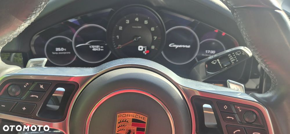 Porsche Cayenne Standard - 14