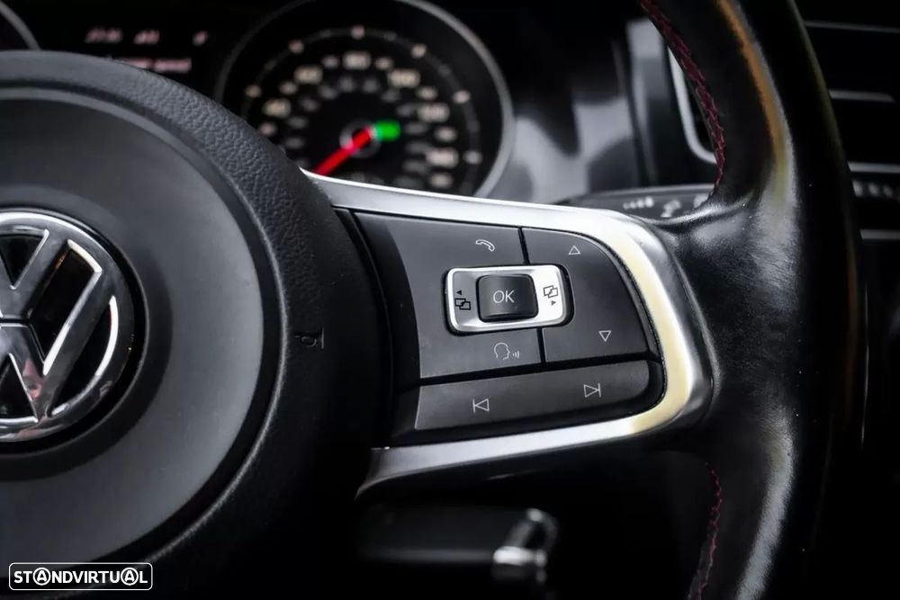 VW Golf 2.0 TSi GTi DSG - 15
