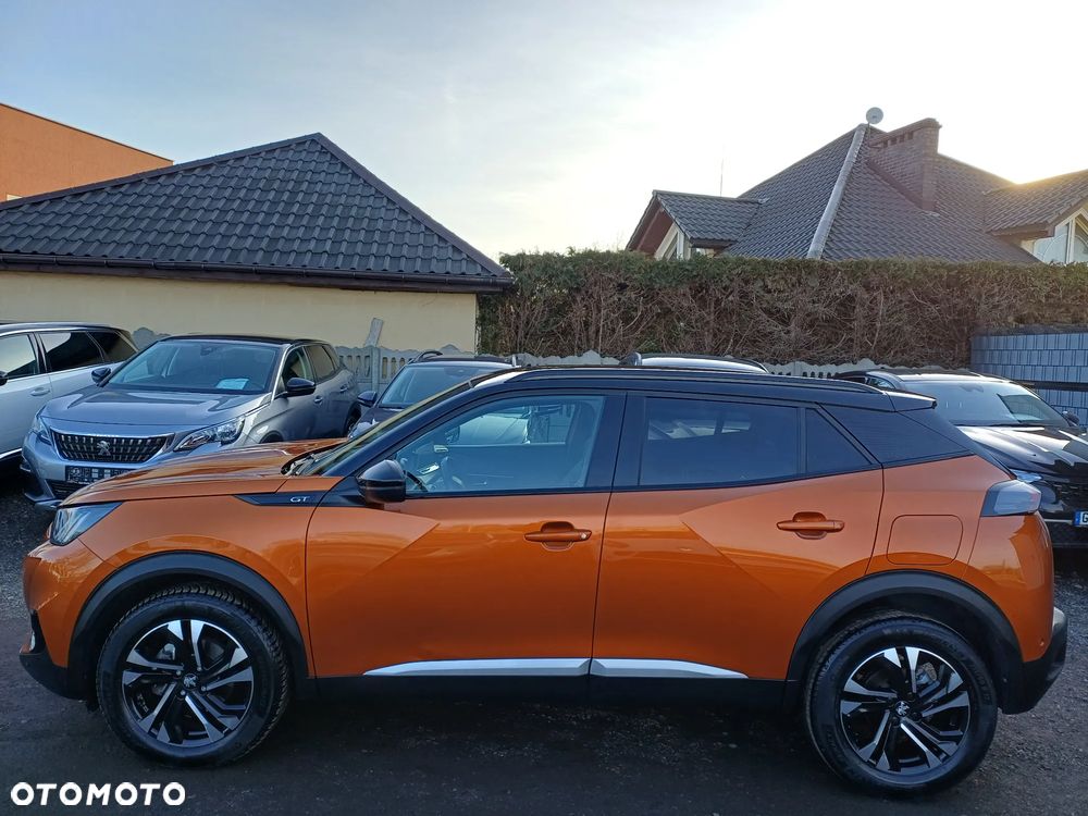 Peugeot 2008 PureTech 130 EAT8 GT Pack - 4