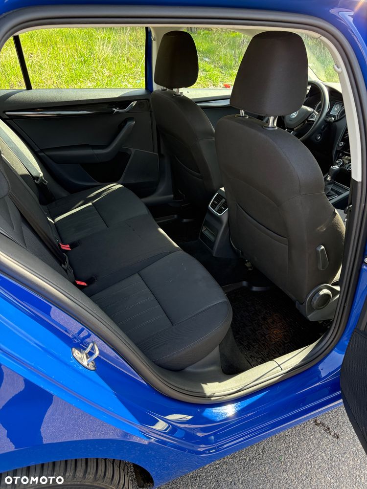 Skoda Octavia 2.0 TDI 4x4 Style DSG - 20