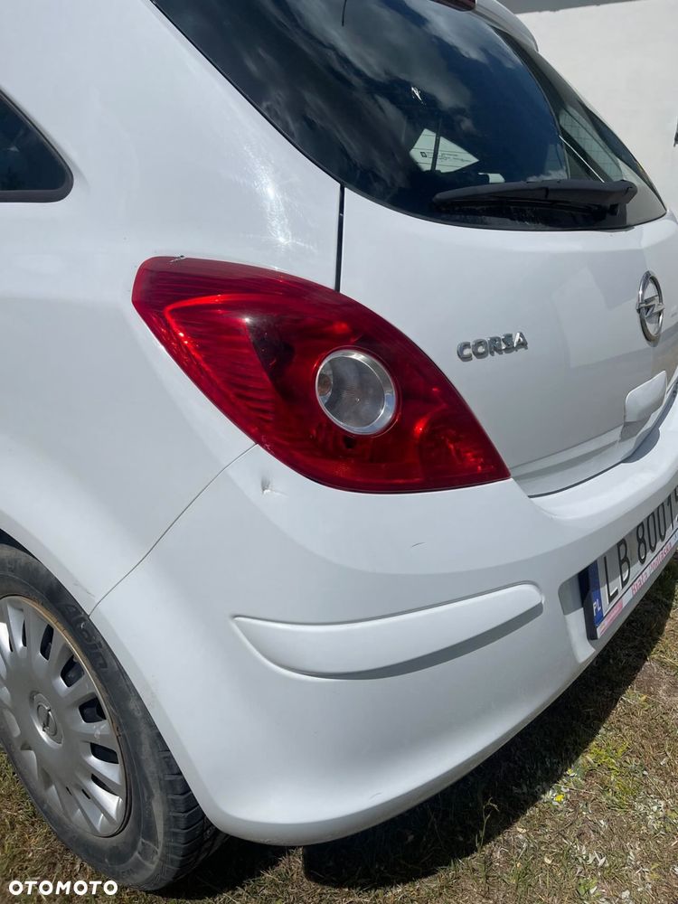 Opel Corsa - 4