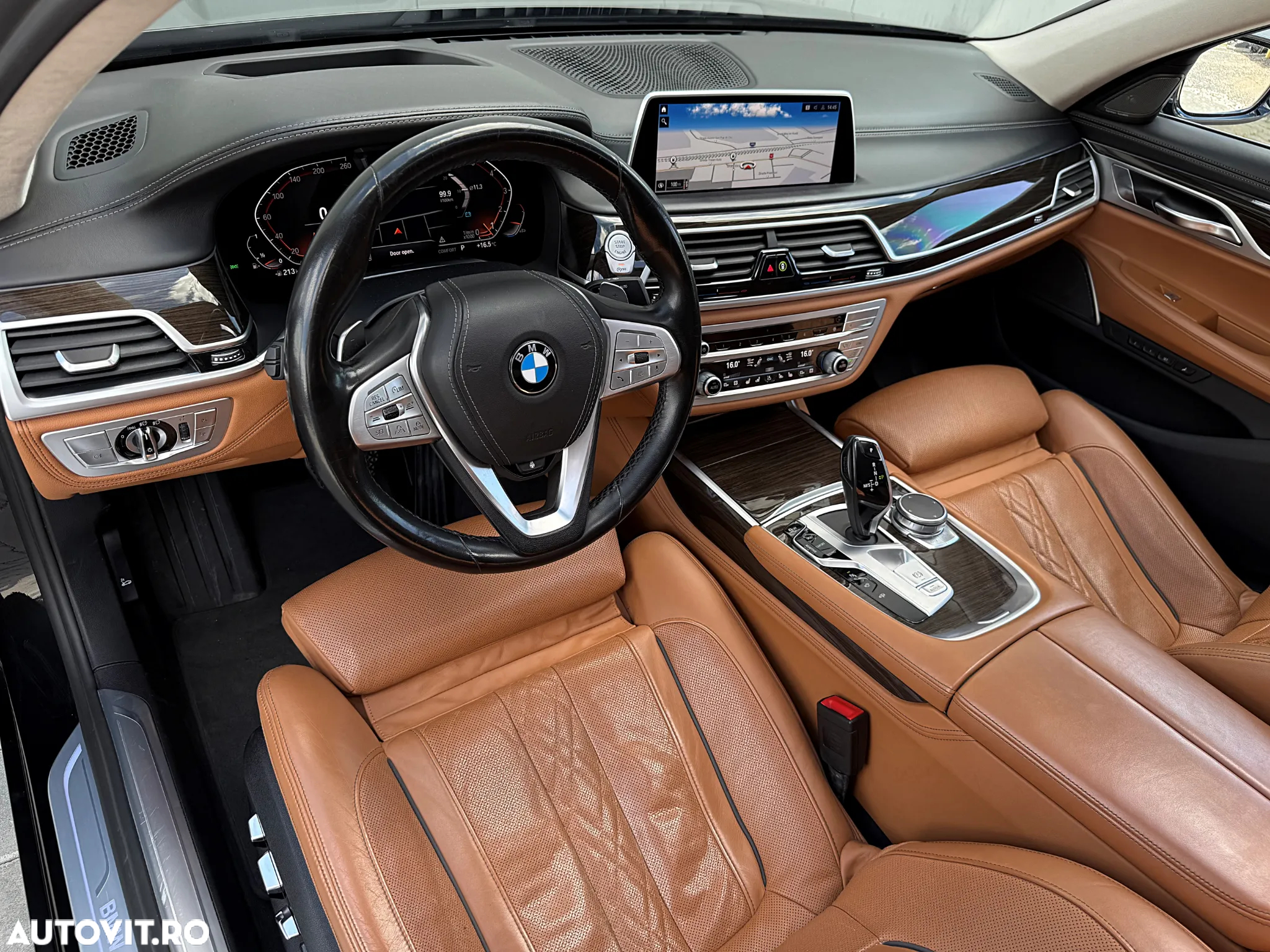 BMW Seria 7 750Li xDrive - 11