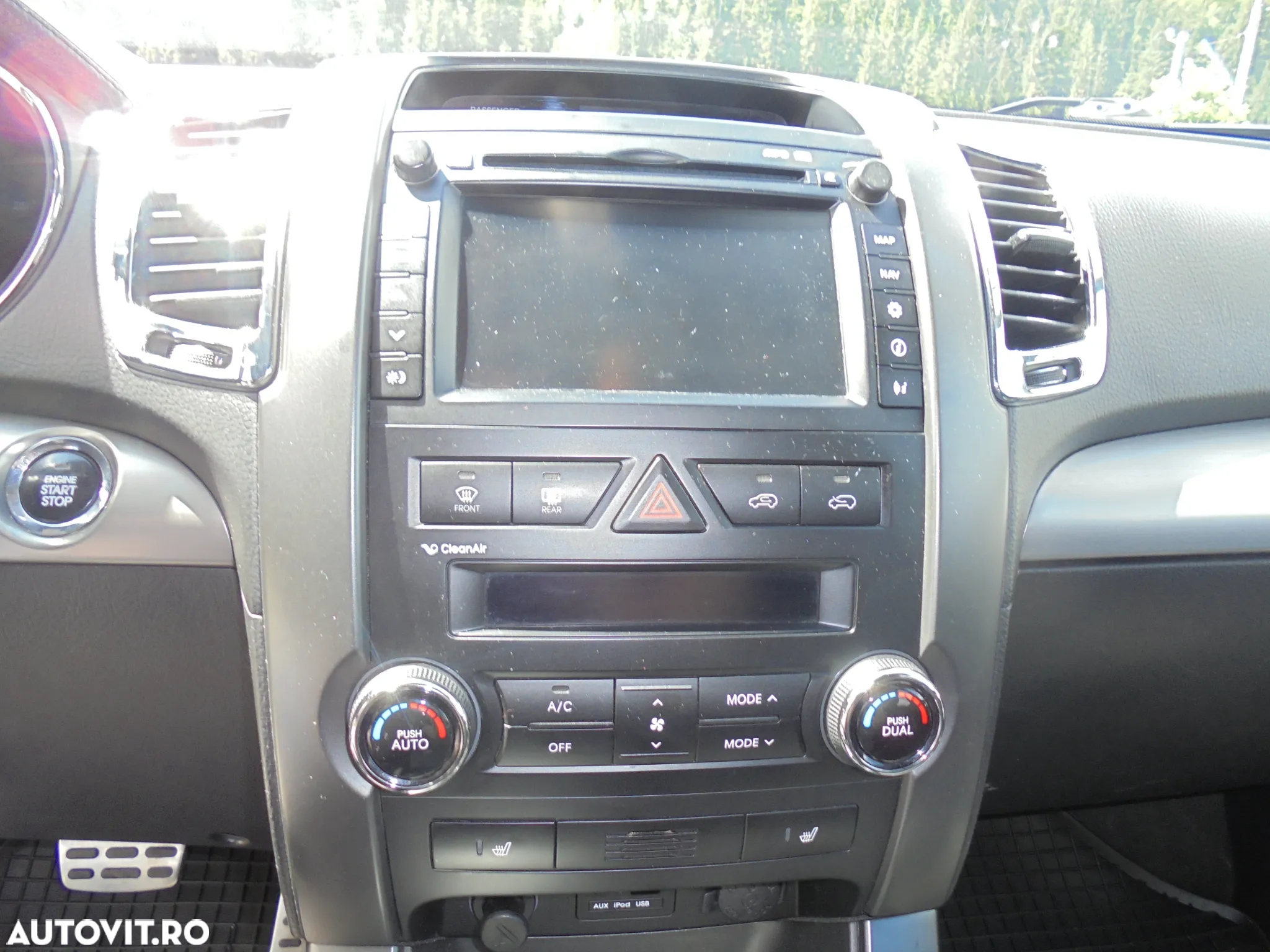 Kia Sorento 2.2 CRDi 4WD Aut. Executive - 24