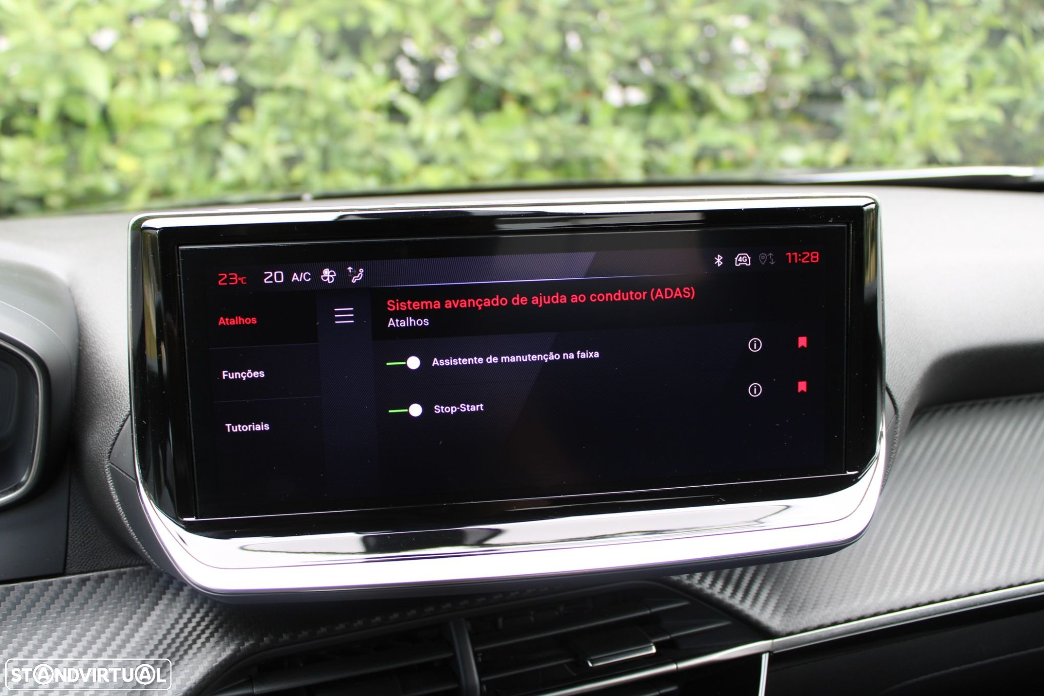 Peugeot 2008 1.2 PureTech Allure Pack - 13